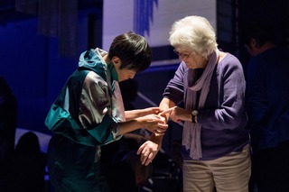 Photo by EIke Walkenhorst, taken during the performance at Künstlerhaus Mousonturm, Nov. 6, 2018.